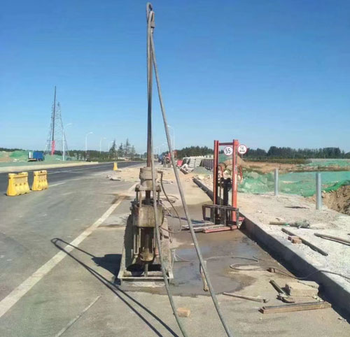 公路高聚物注漿加固